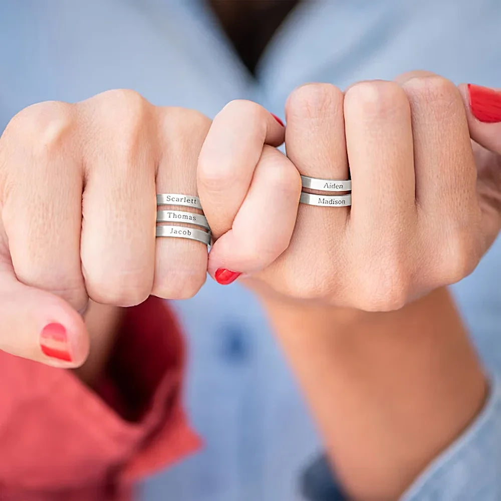 Engraved Ring with 2-3 Names - Ring