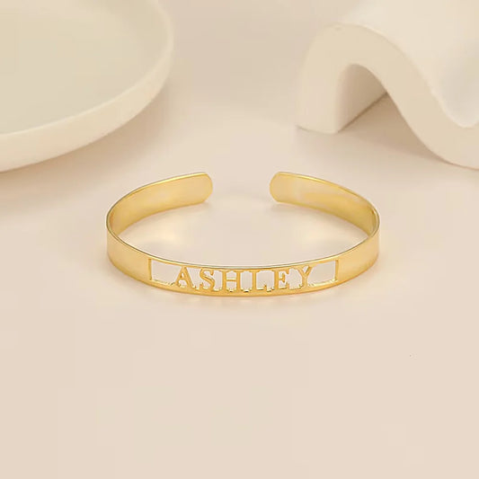 Personalized Bangle with Hollow Engraving